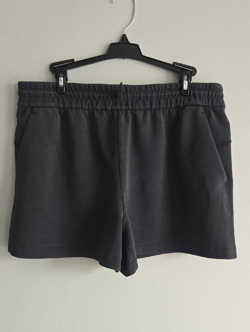 LULULEMON Softstreme High-Rise Short 4"